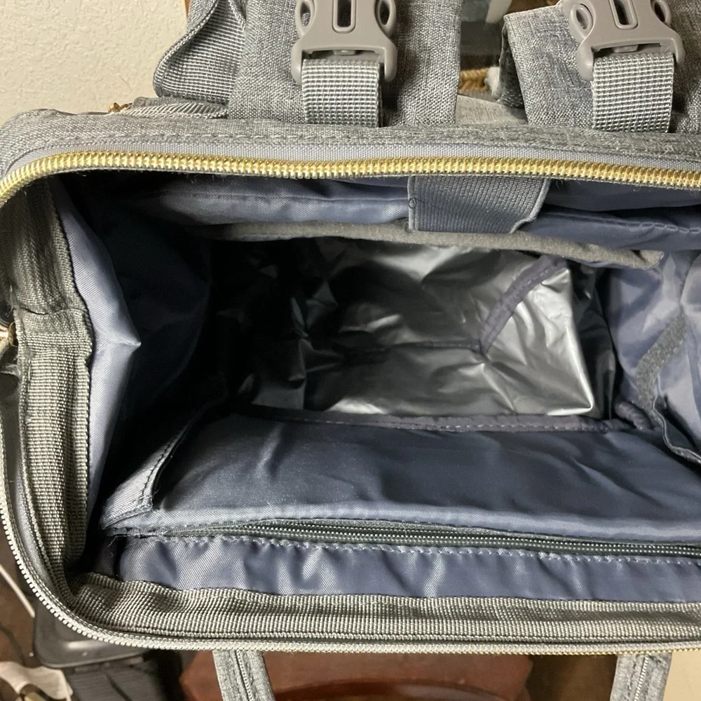 Lovevook cooler Backpack fits 24 pack grey 15 in H x 10 in wide xtra pockets EUC